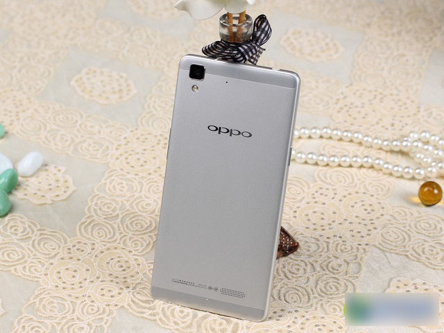 OPPO R7外觀