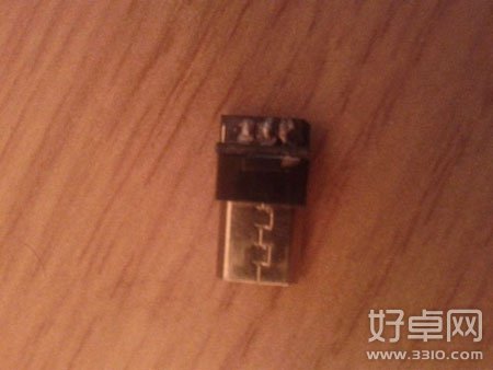 為什麼數據線連接電腦只能充電卻無法識別？